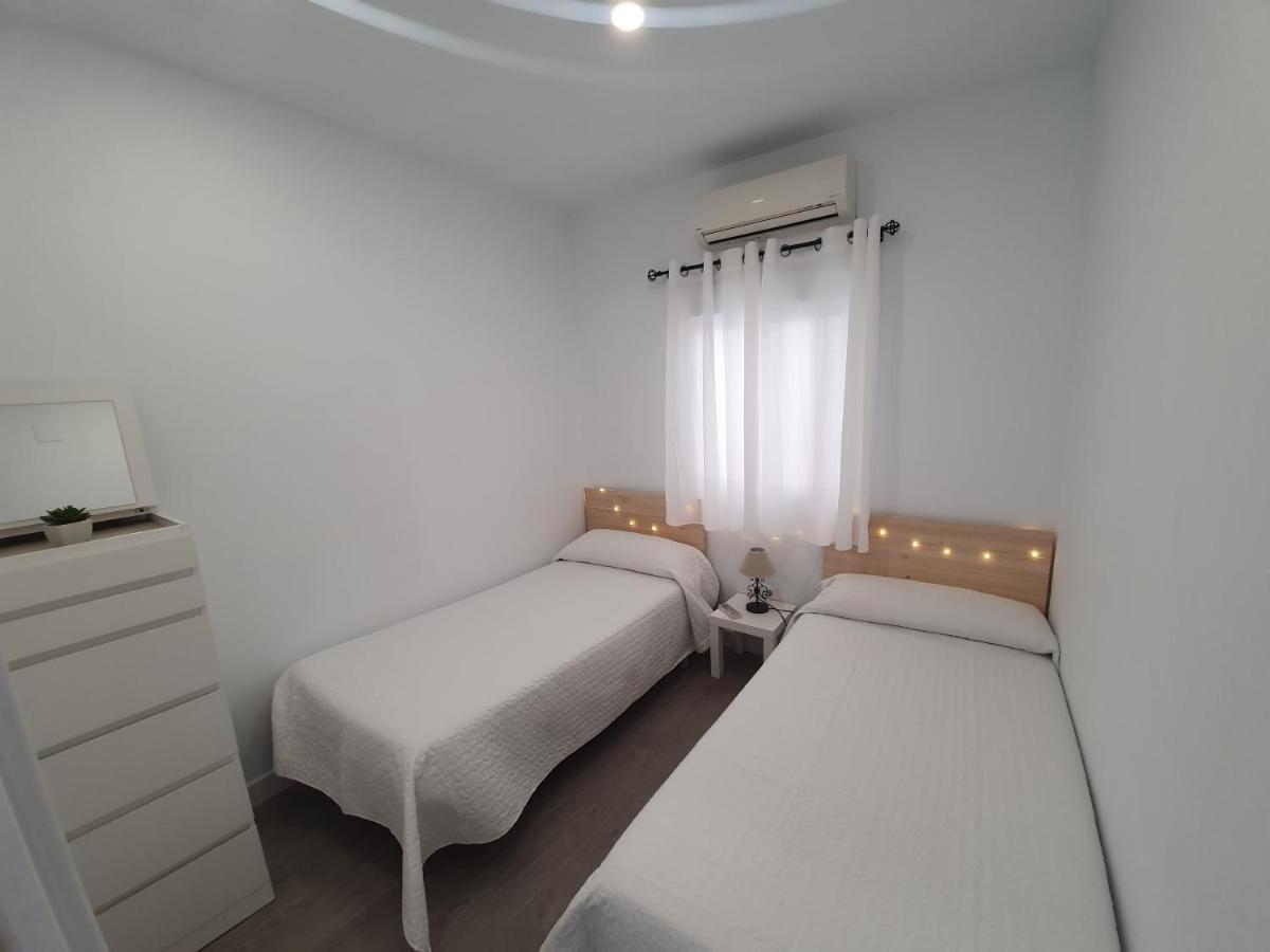 Villa Brisas Del Mar à Caleta De Velez Extérieur photo