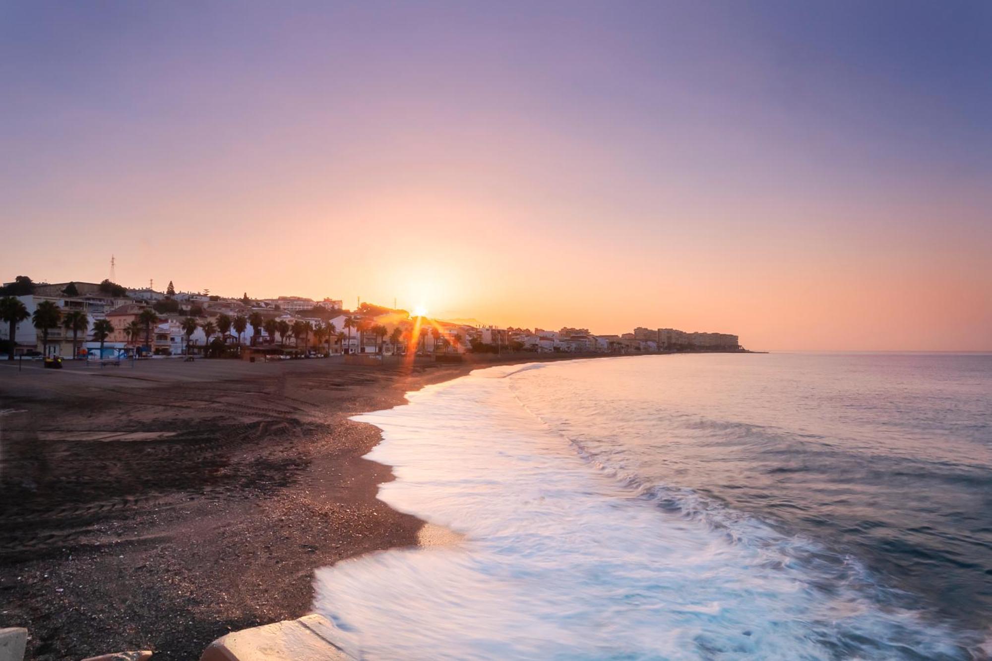 Villa Brisas Del Mar à Caleta De Velez Extérieur photo